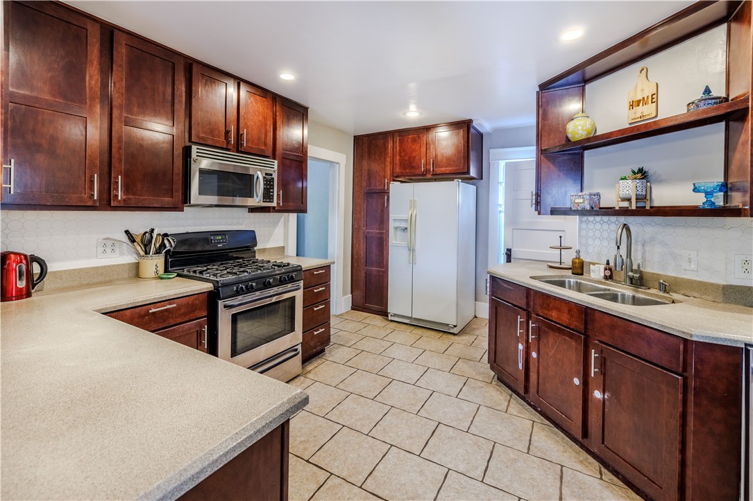 Wm C Tates Add Siloam Spgs - Residential