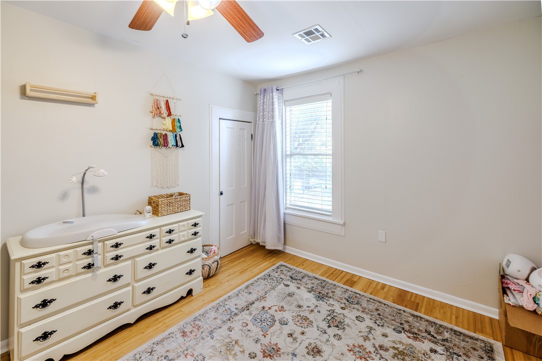 Wm C Tates Add Siloam Spgs - Residential