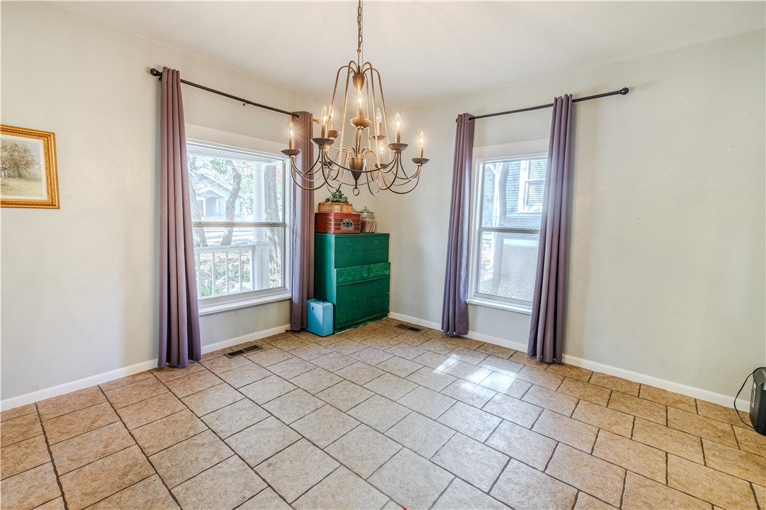 Wm C Tates Add Siloam Spgs - Residential