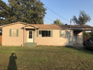 Cute 3 bedroom home in the country! This home features new vinyl plank flooring and carpet, fresh paint, and a large privacy fenced back yard. Located only minutes from town in the Center Valley school district. Come see today!
