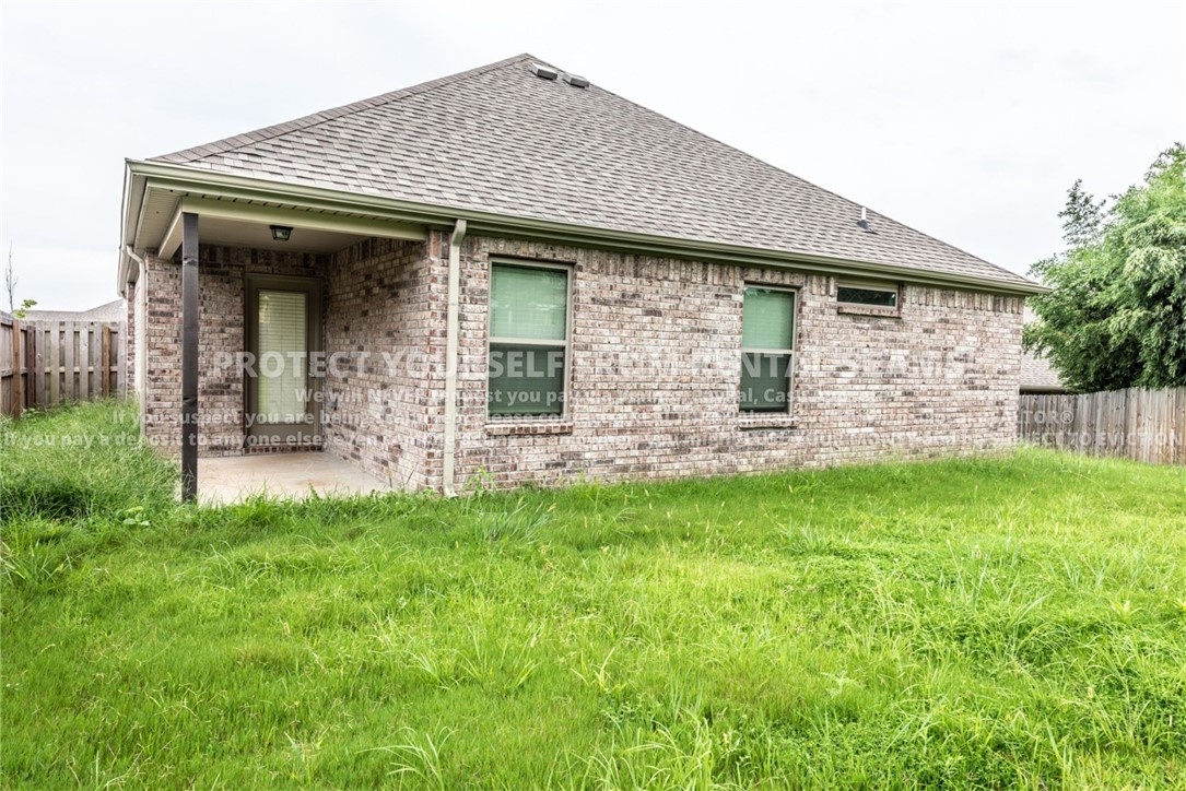 Holcomb Heights - Residential Lease