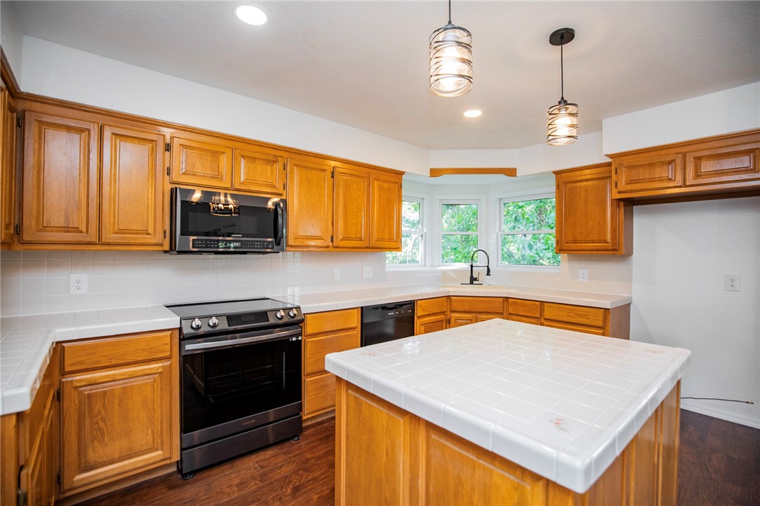 CROW'S NEST THIRD ADD - Residential