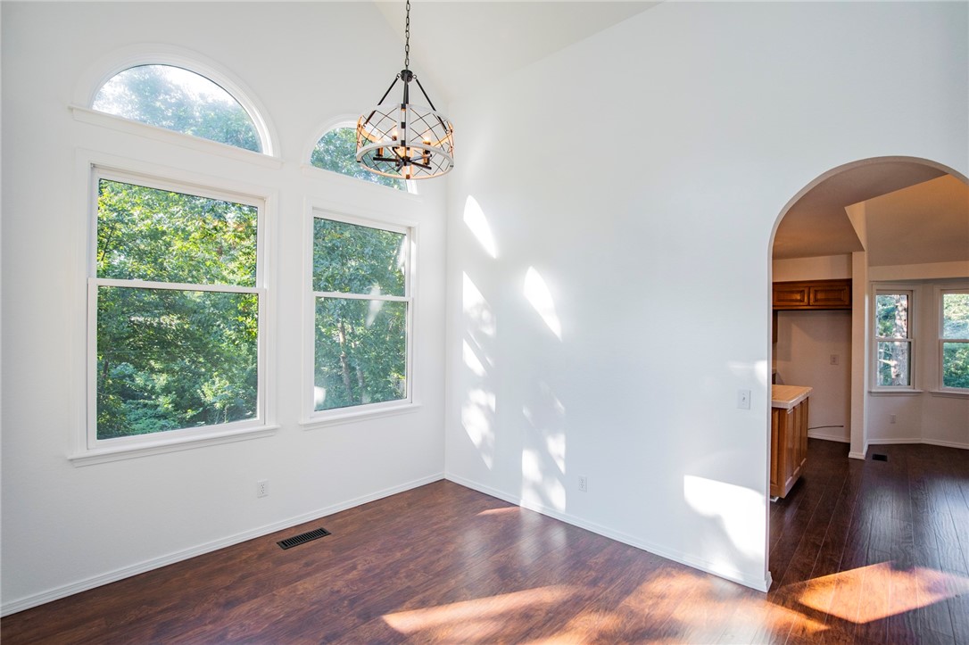 CROW'S NEST THIRD ADD - Residential