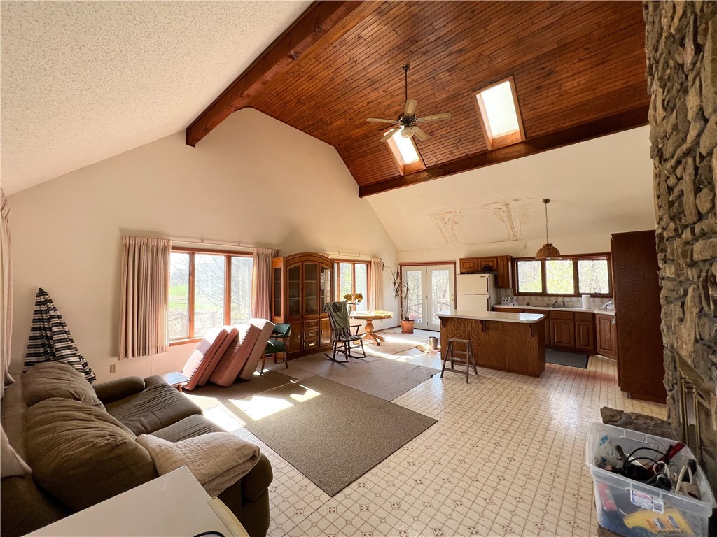 09-19-32-Rural - Land