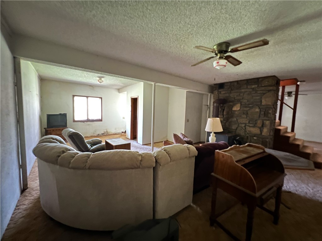 09-19-32-Rural - Land