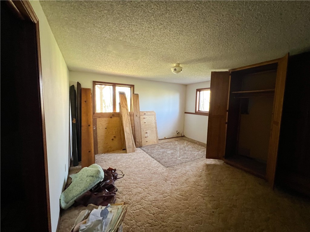 09-19-32-Rural - Land