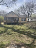 New roof! Needs lots of TLC, but in the heart of Russellville for convenience to local restaurants, shopping, and medical care
