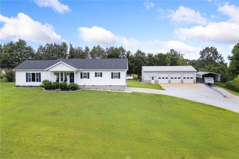 Photo of 10114 Quincy Lane, Harrison, AR 72601 (MLS # 1359303)
