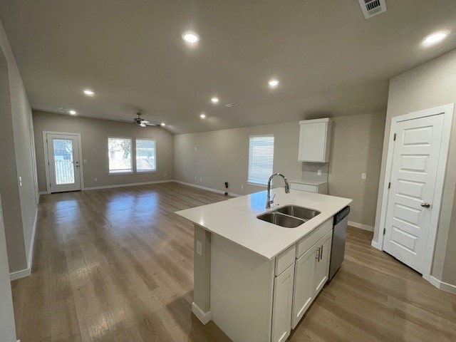 Cottonwood Place - Residential Lease