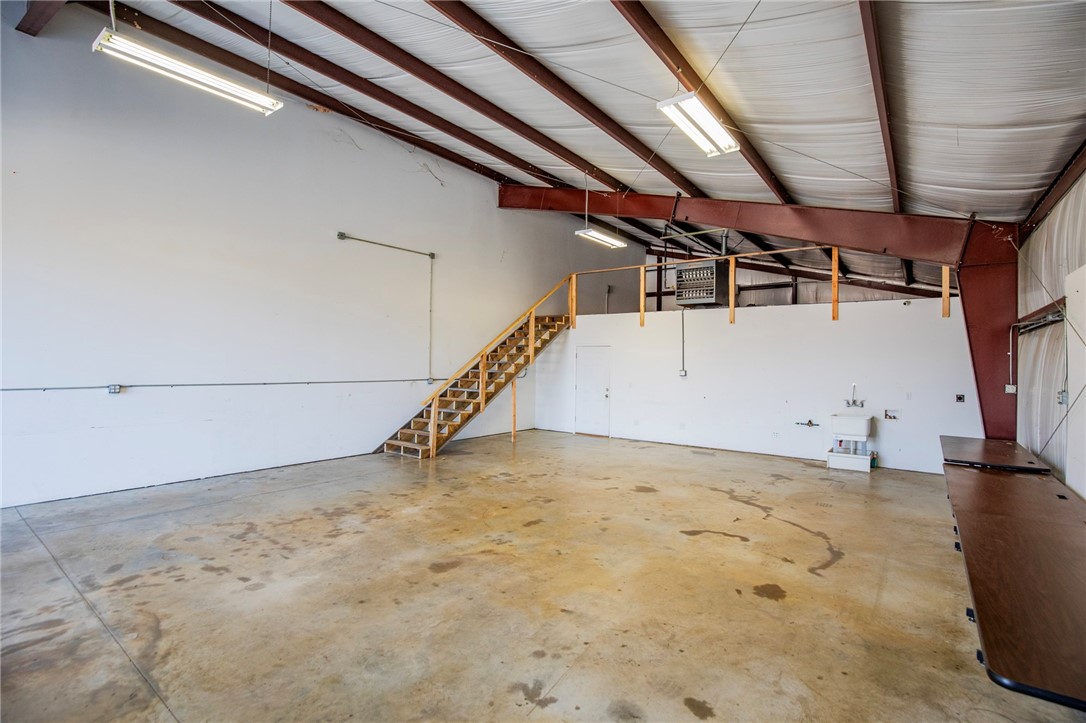 South Pointe Center Add Siloam Spgs - Commercial Lease