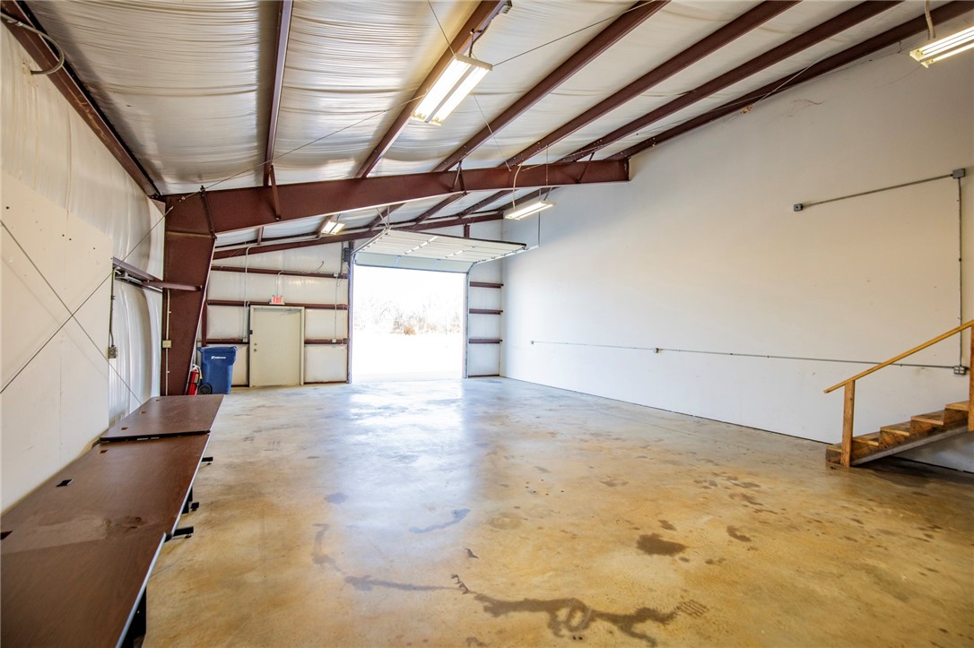 South Pointe Center Add Siloam Spgs - Commercial Lease