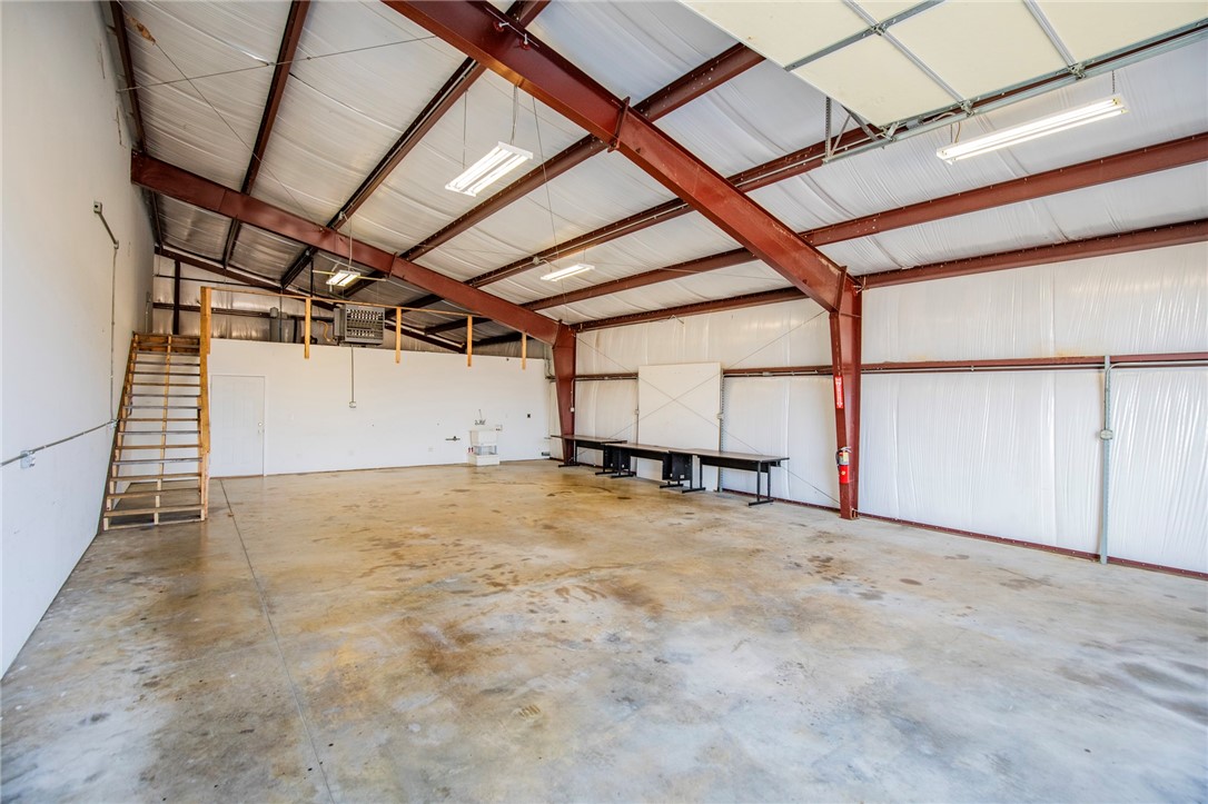 South Pointe Center Add Siloam Spgs - Commercial Lease