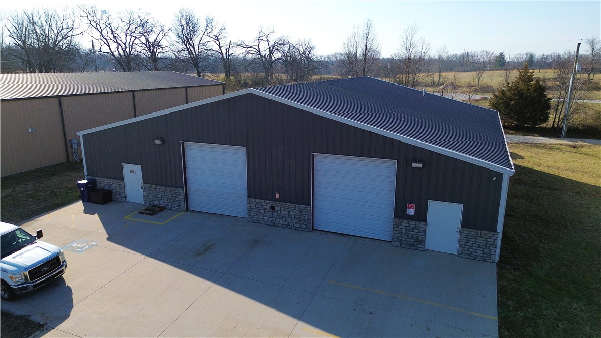 South Pointe Center Add Siloam Spgs - Commercial Lease