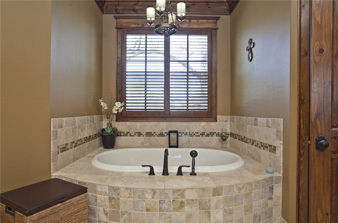 Pinnacle Sub Ph 4-Rogers - Residential