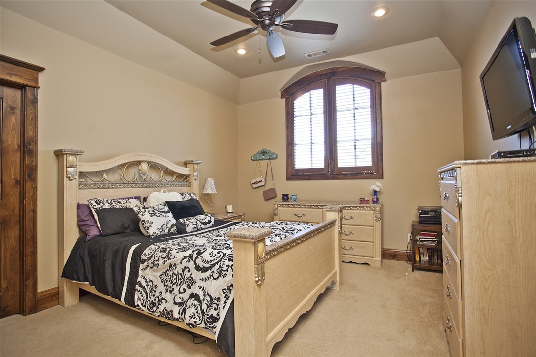 Pinnacle Sub Ph 4-Rogers - Residential