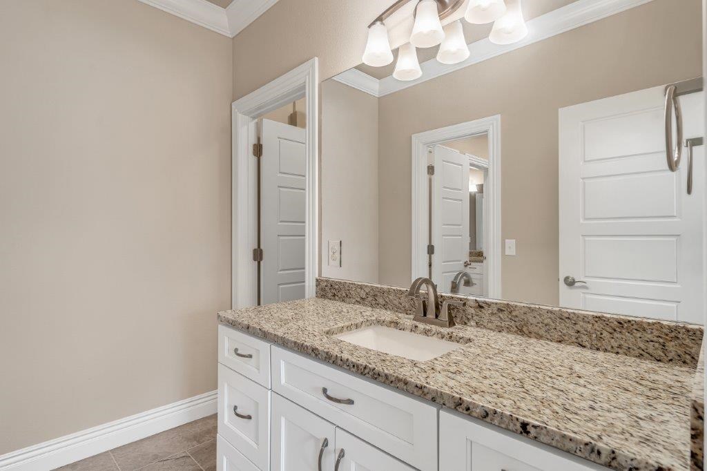 Oak Tree - Residential