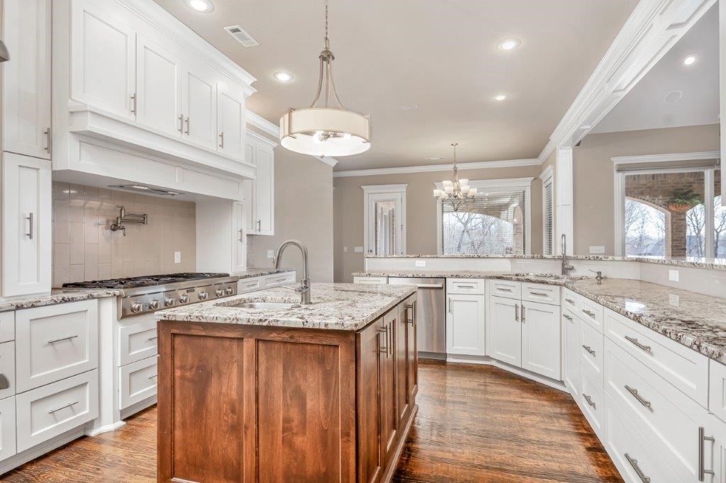 Oak Tree - Residential