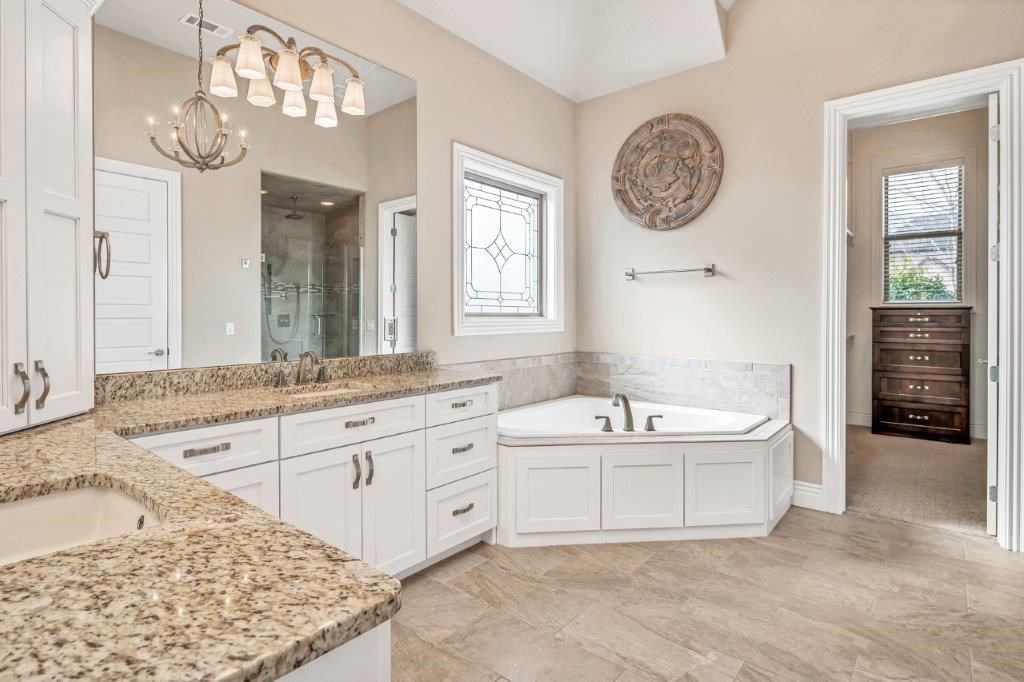 Oak Tree - Residential