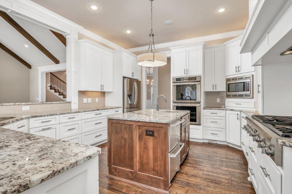 Oak Tree - Residential