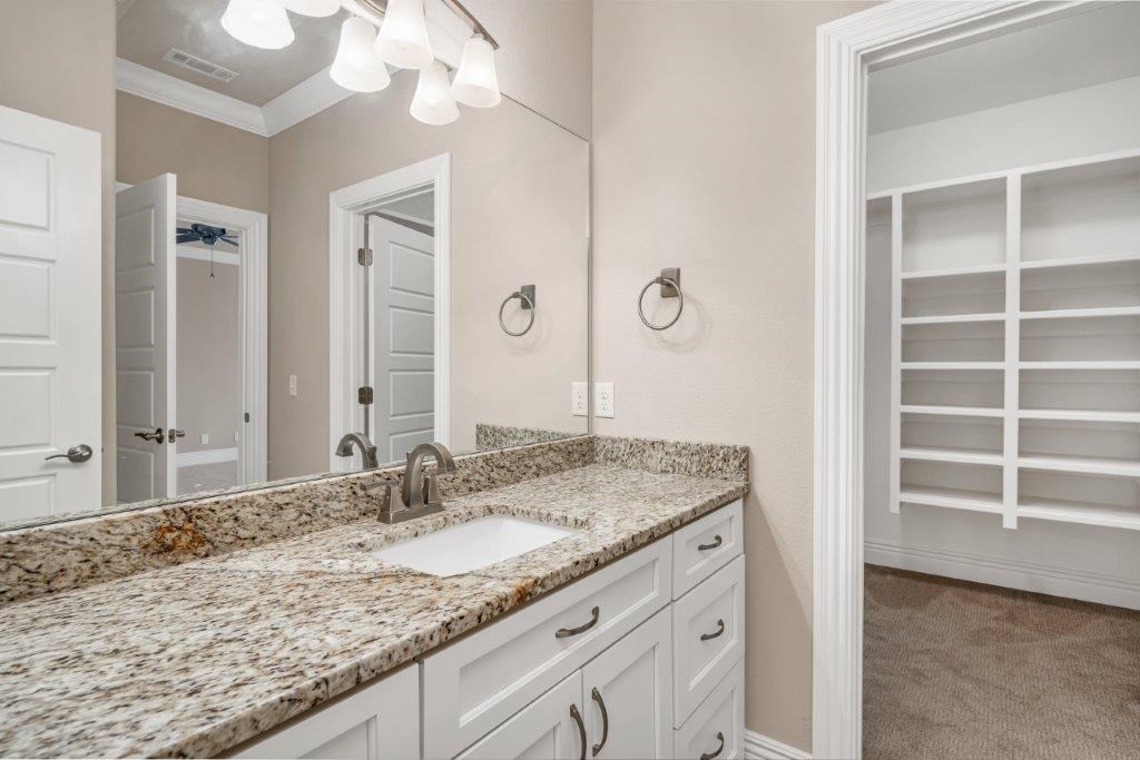 Oak Tree - Residential