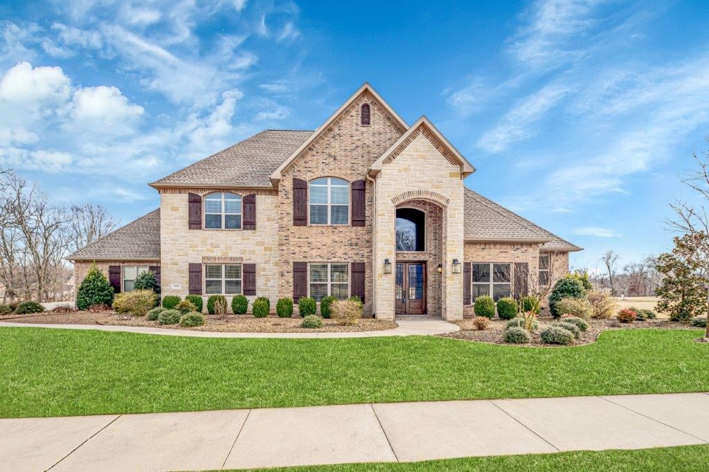 Oak Tree - Residential