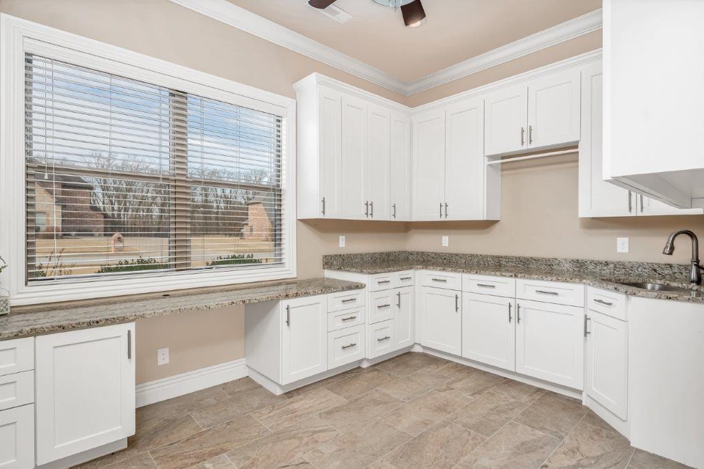 Oak Tree - Residential