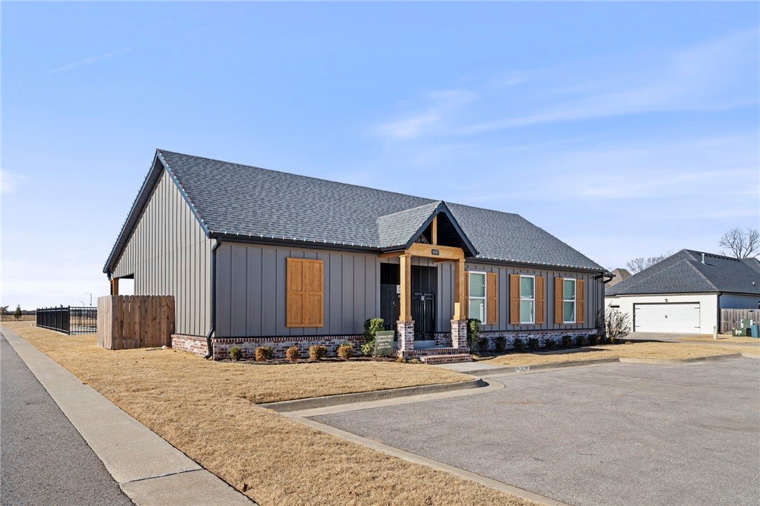 COTTAGES AT THE PARK PH II-SPRINGDALE - Residential