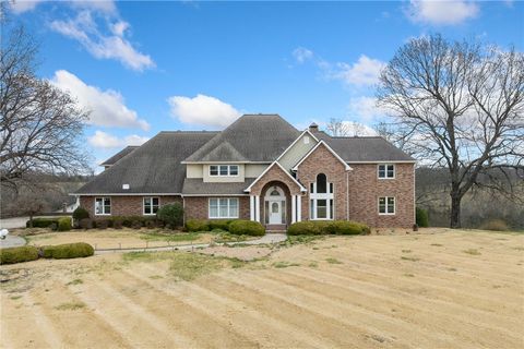 Photo of 2734 Wolf Springs Road, Harrison, AR 72601 (MLS # 1341239)