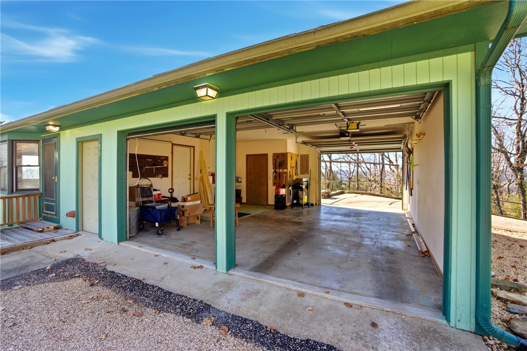 Unit 14 Holiday Island - Residential