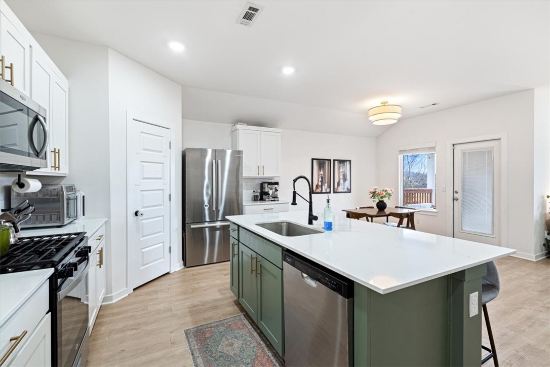 Aiden's Place - Residential