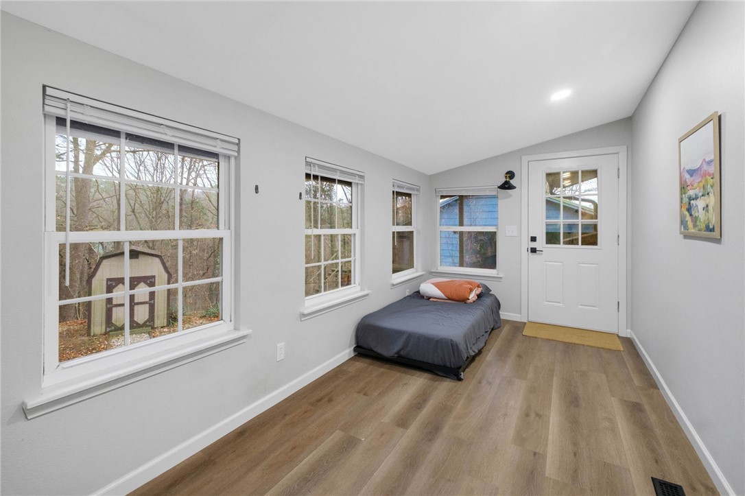 Hampstead Sub Bvv - Residential