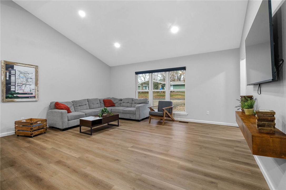 Hampstead Sub Bvv - Residential