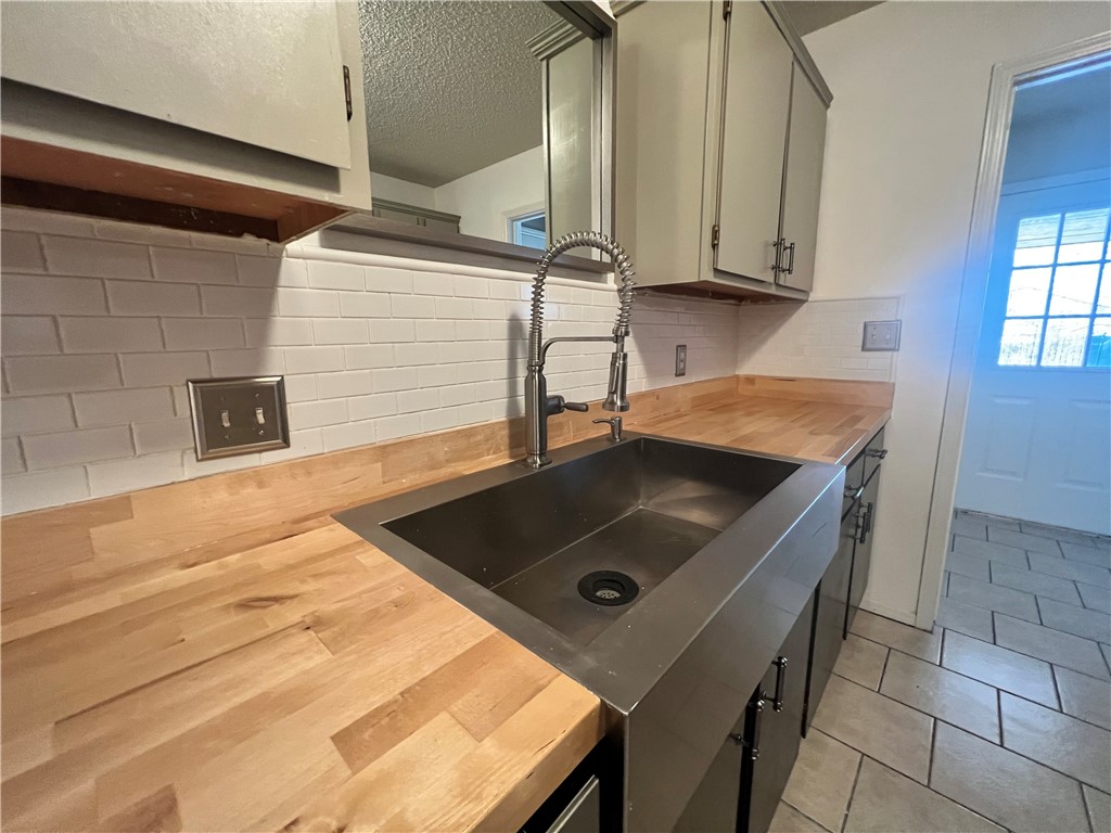 Oak Village - Residential Lease