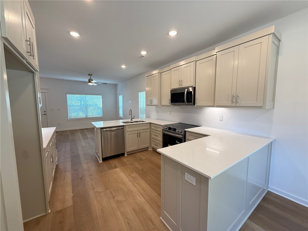 Fayetteville Outlots - Residential Lease