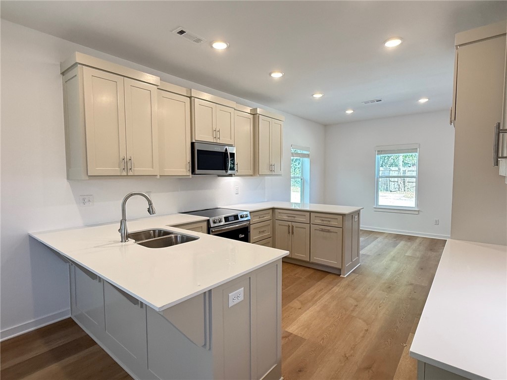 Fayetteville Outlots - Residential Lease