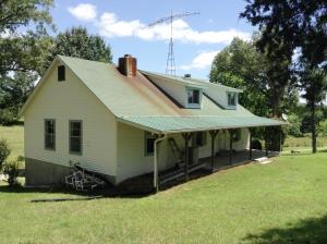 120 acres of the beautiful rolling Ozark Mountains. Property comes with a 4 bedroom home, barn and 3 large outbuilding. Fenced & crossed fenced. About 95% cleared with many large trees, year round creek, several ponds. Deer & turkey can be found on property. Only 5 miles to the Buffalo River & 16 miles from Harrison on Hwy 123 in the Yardell area. *See supplement for more info.
