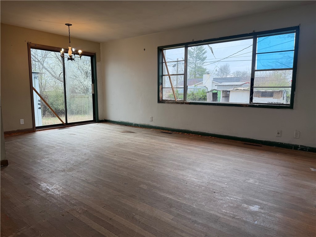 Pyeatte McCumber Sub Siloam Spgs - Residential