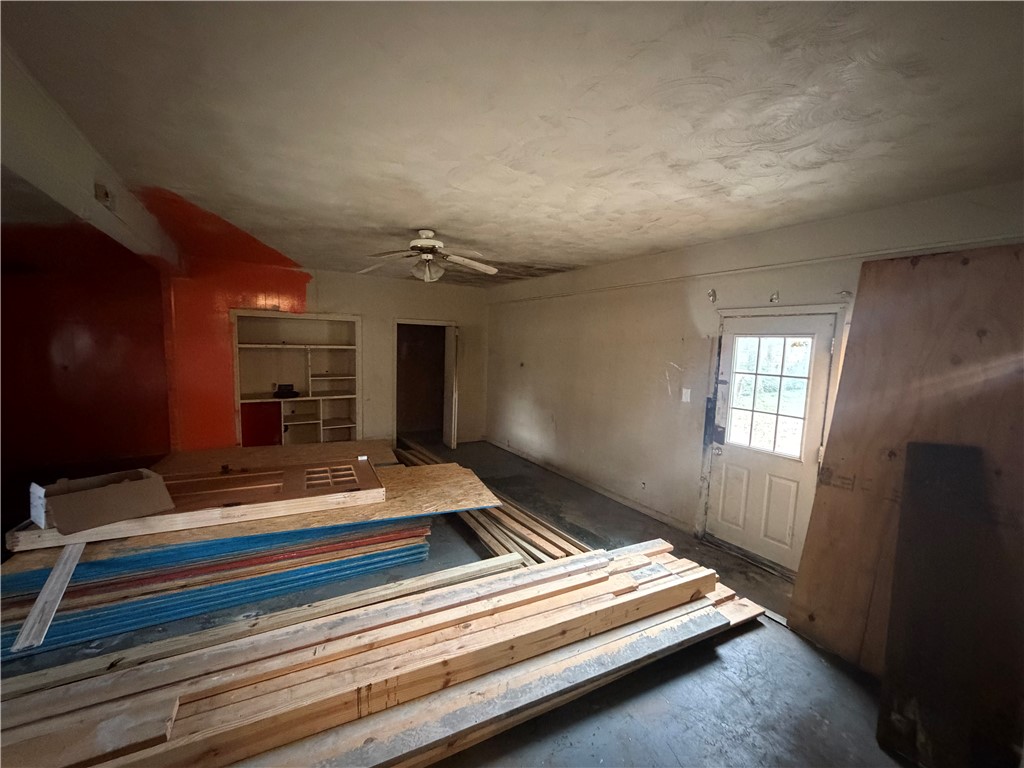 Pyeatte McCumber Sub Siloam Spgs - Residential