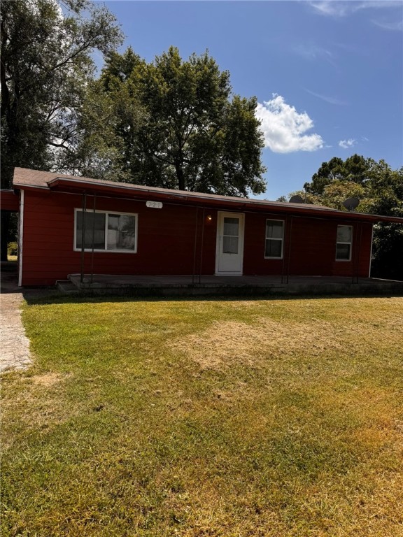 Enjoy country-style living in this charming 3 bed, 1 bath home on approx. 1/2 acre in the Springdale School District. Features include original hardwood floors in the living room and hall, carpeted bedrooms, and LED can lighting. The home also offers a covered front porch, spacious fenced yard, and a storage shedāideal for comfortable and convenient living in a peaceful setting.**$250 non-refundable pet fee per pet.**$25 Additional Pet Rent**Small Pets Only**