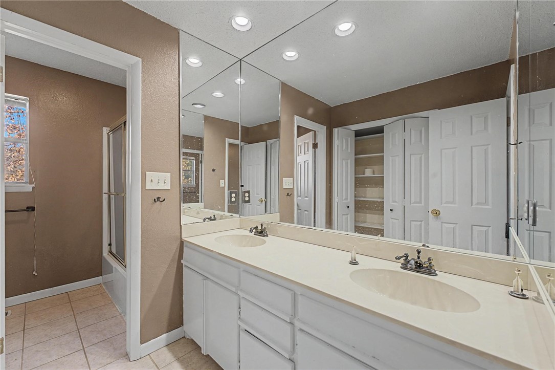 Hickory Hollow Sub - Residential