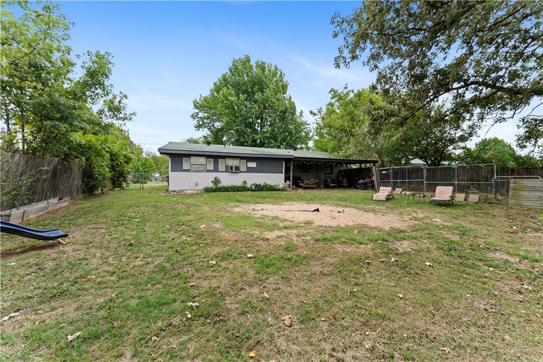 718 Morrison Place