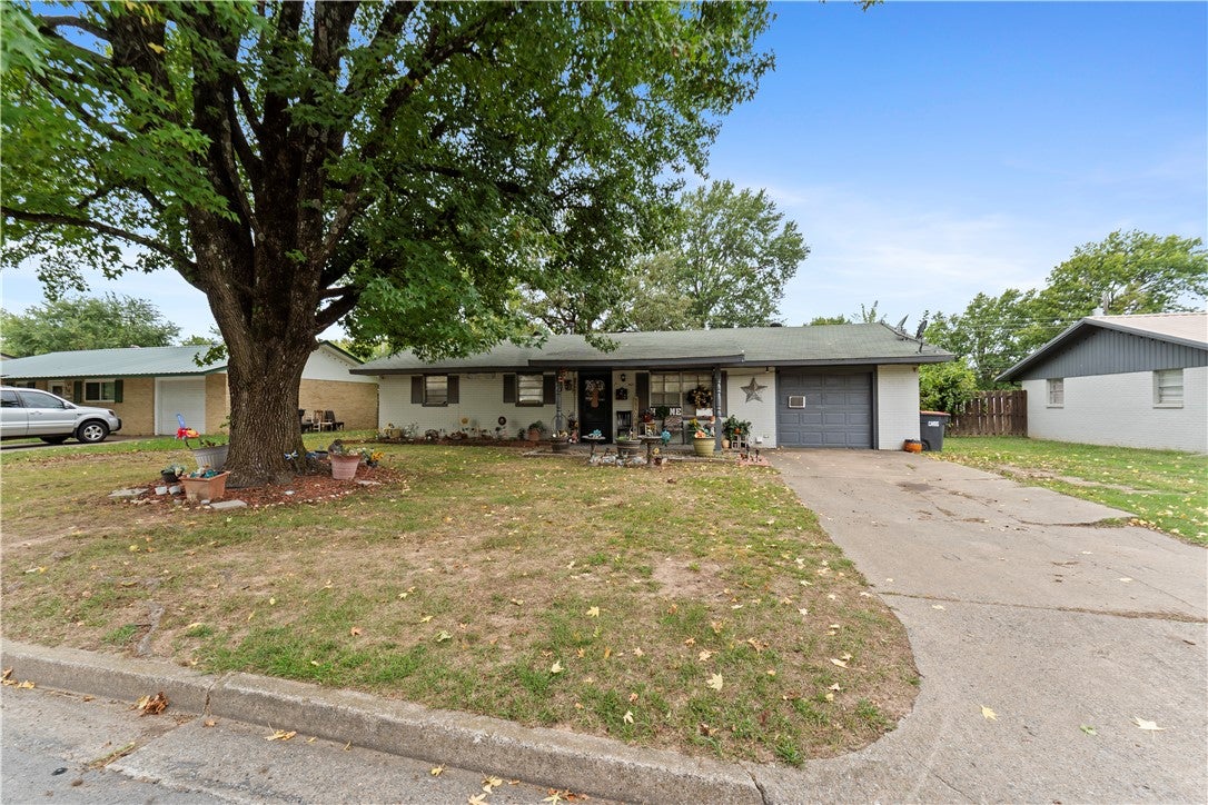 718 Morrison Place