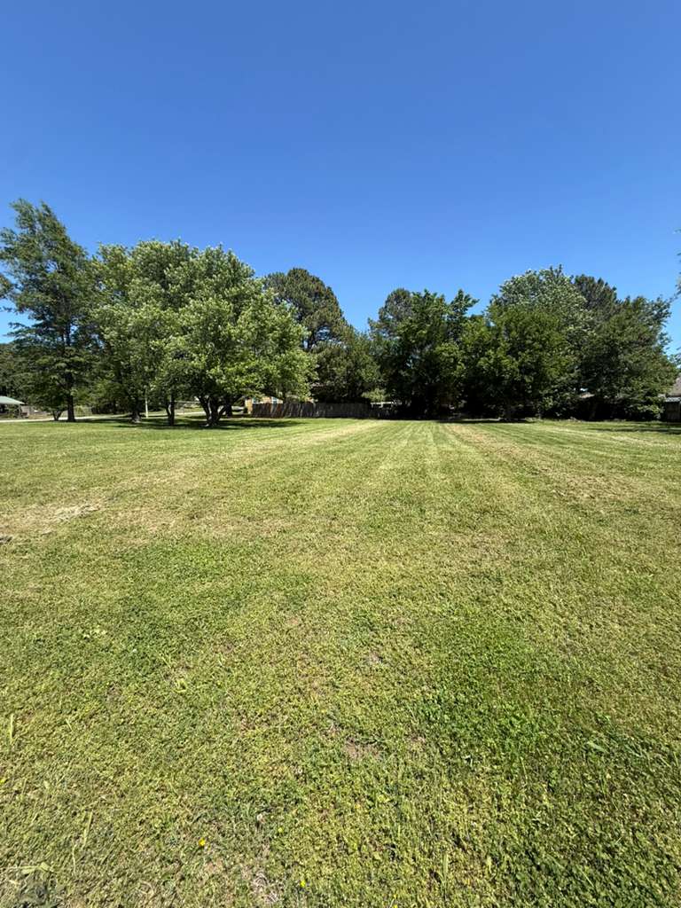 Springdale Outlots - Land