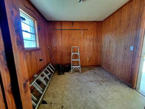 Howell's (Danville) - Residential