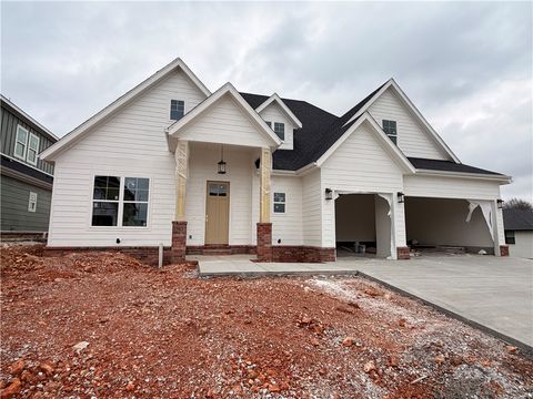 Photo of 2702 Lunar Avenue, Lowell, AR 72745 (MLS # 1338994)