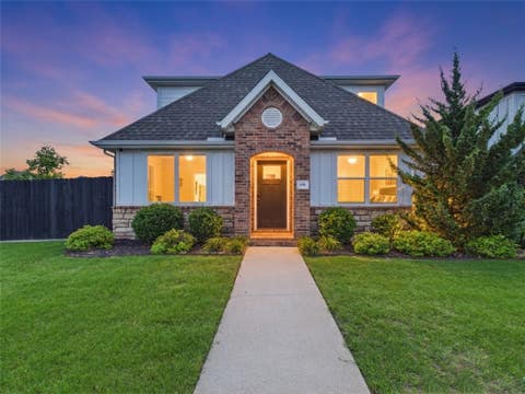 Photo of 676 N Malbec Road, Fayetteville, AR 72704 (MLS # 1351608)