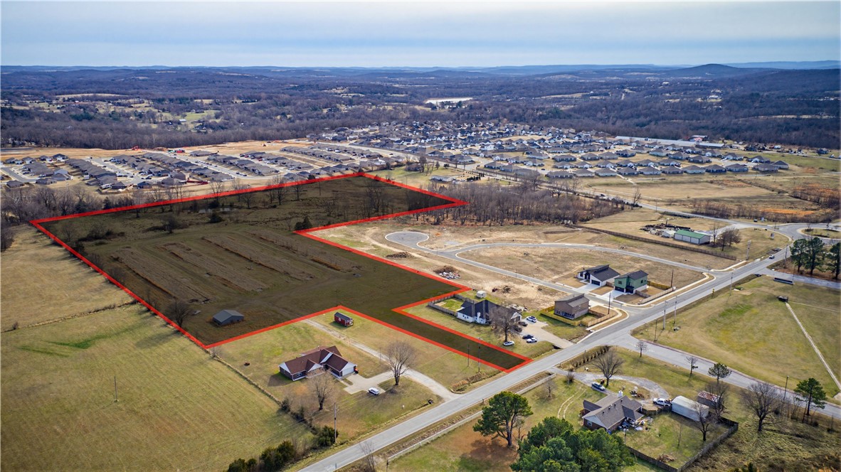 Springdale Outlots - Land