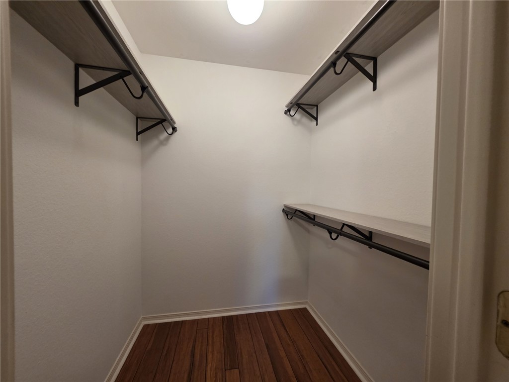 Dunedin Sub Bvv - Residential Lease