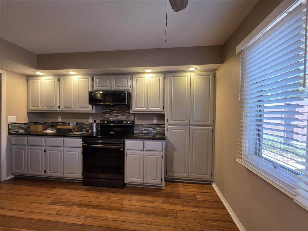 Dunedin Sub Bvv - Residential Lease