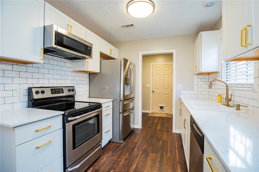 Walnut Heights Add - Residential